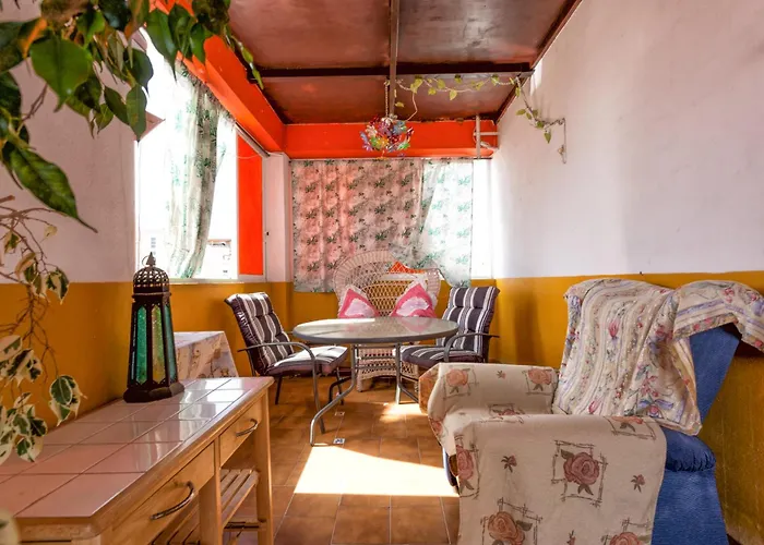 La Casa Del Maestro *